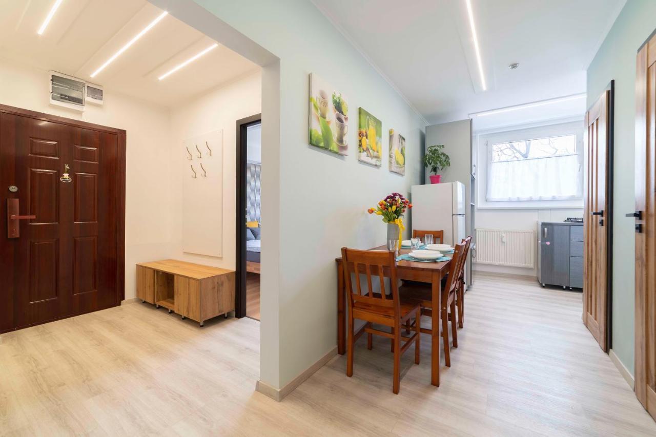 Comfort 66 - Real-Life 3-Room Family Stay With 4 Beds Miskolc Ngoại thất bức ảnh