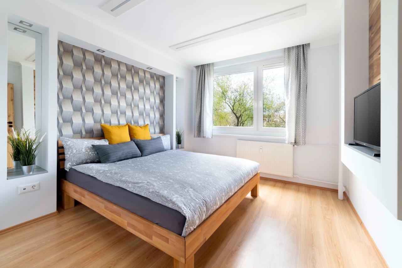 Comfort 66 - Real-Life 3-Room Family Stay With 4 Beds Miskolc Ngoại thất bức ảnh