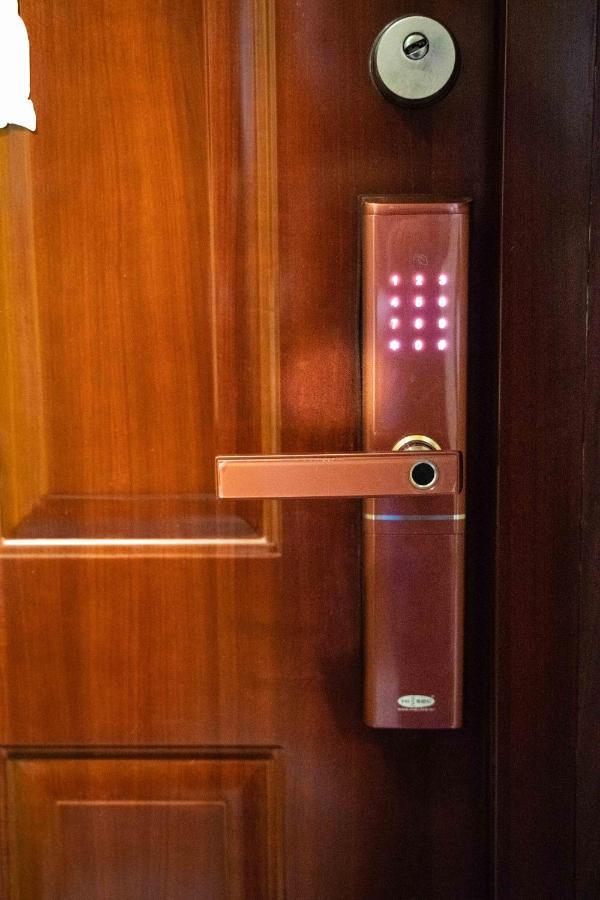 Comfort 66 - Real-Life 3-Room Family Stay With 4 Beds Miskolc Ngoại thất bức ảnh